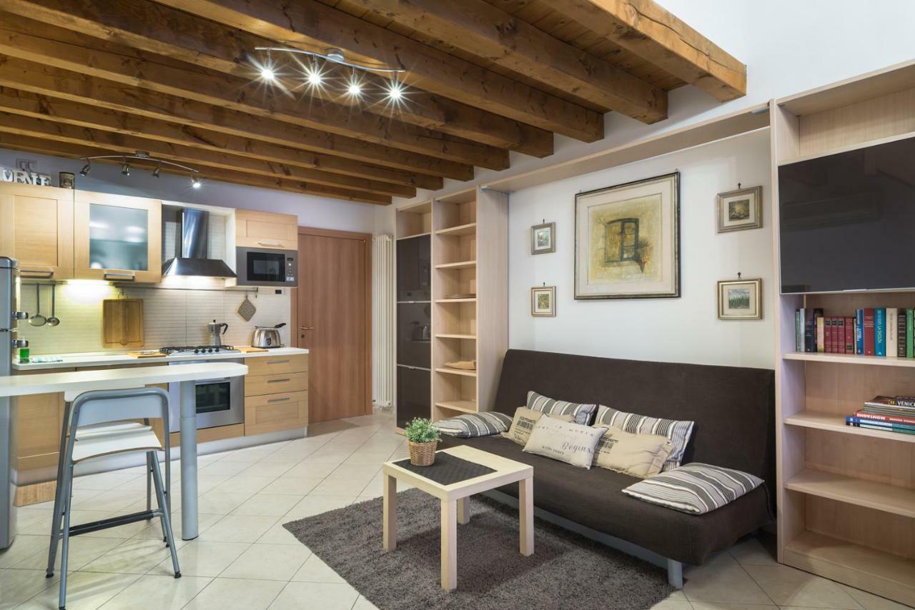 Duplex At The Entrance To Venice 2 Bathroom And Terrace Екстериор снимка